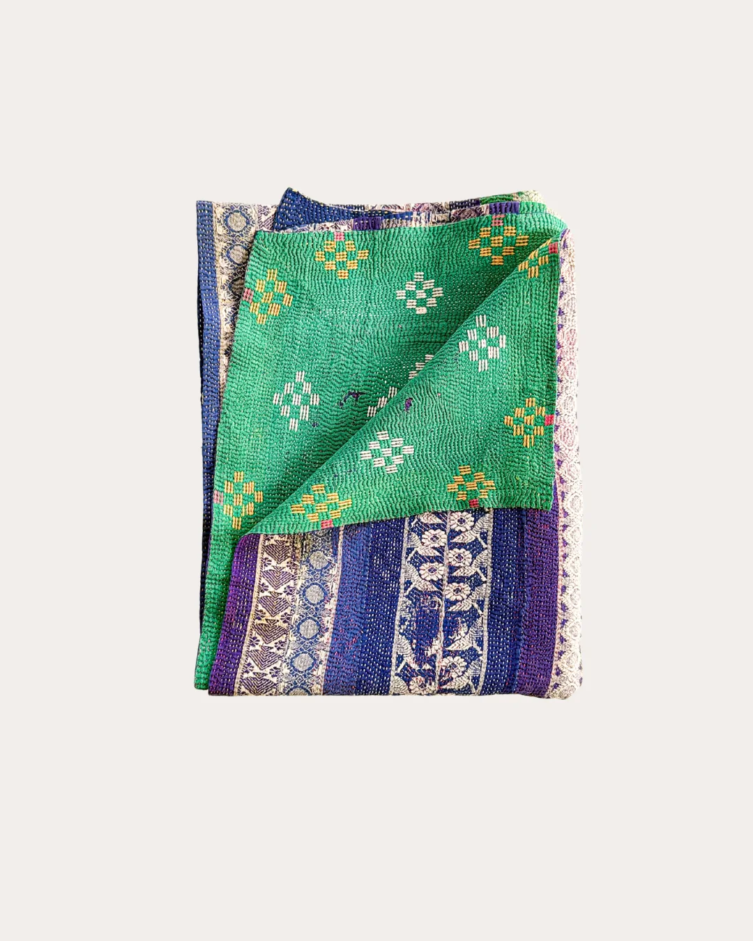 Heavy Vintage Kantha quilt / bedsprei (180×140 cm)