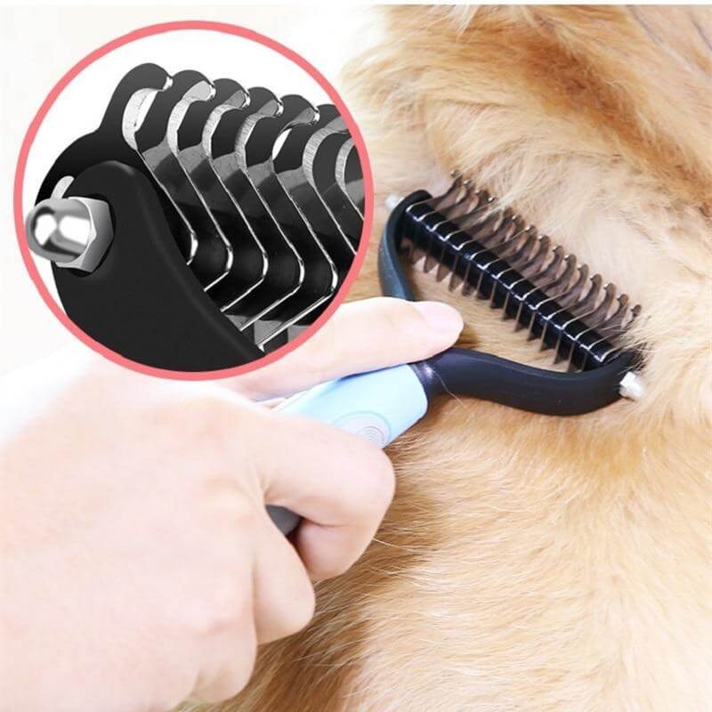 1 + 1 Gratis | PetBrush™ Voorkom rondvliegende haren