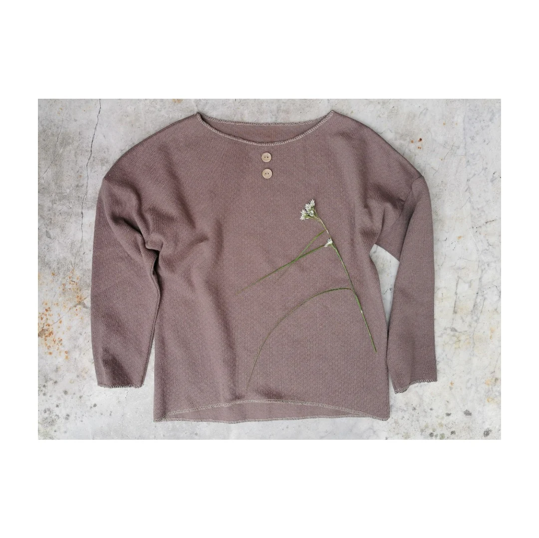 t-shirt in ajour