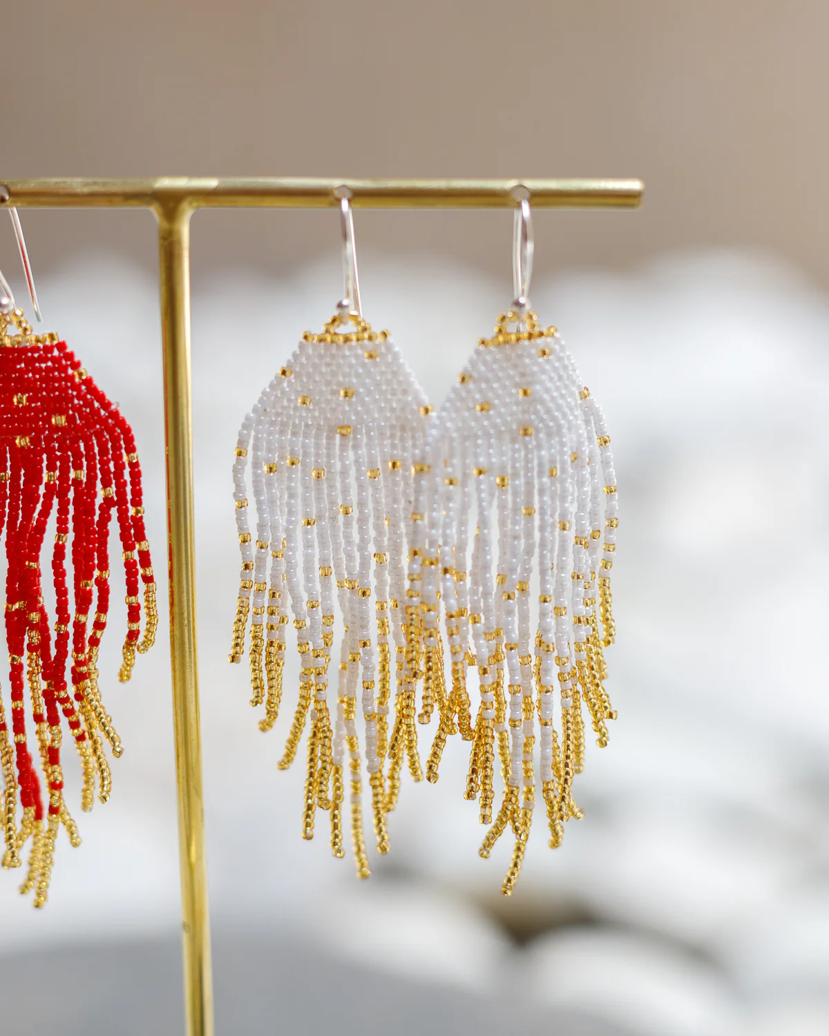 LupeXMade: White Beads Oorbellen LupeXMade: White Beads Oorbellen