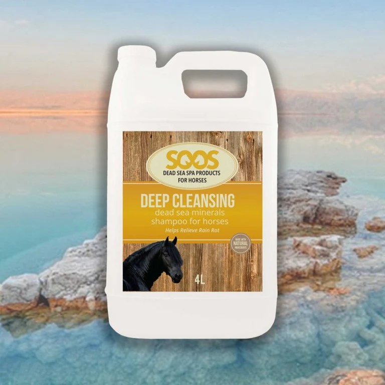 SOOS diep reinigende shampoo voor Paarden | verlicht mijt, schurft en regenrot