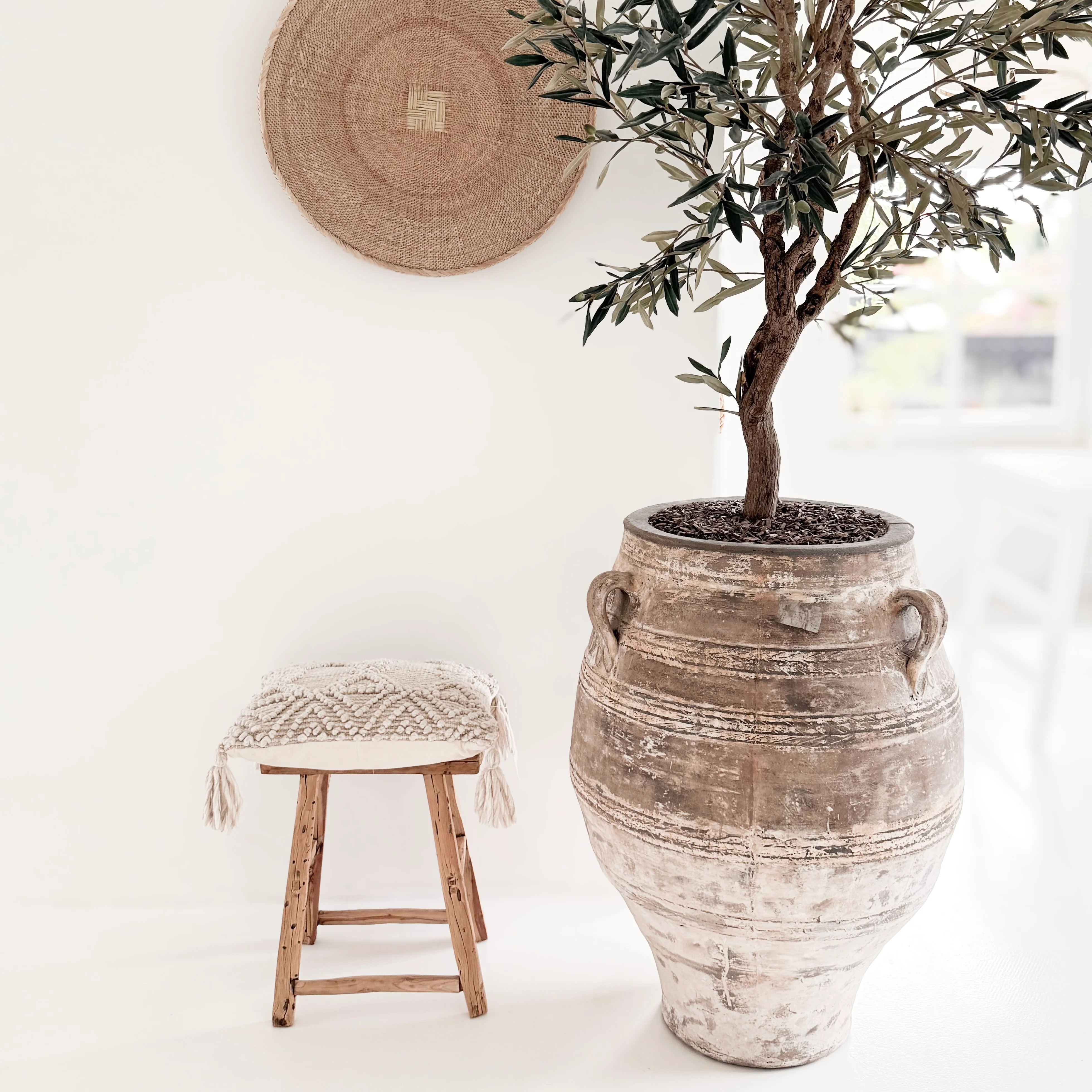 Oude houten kruk #1