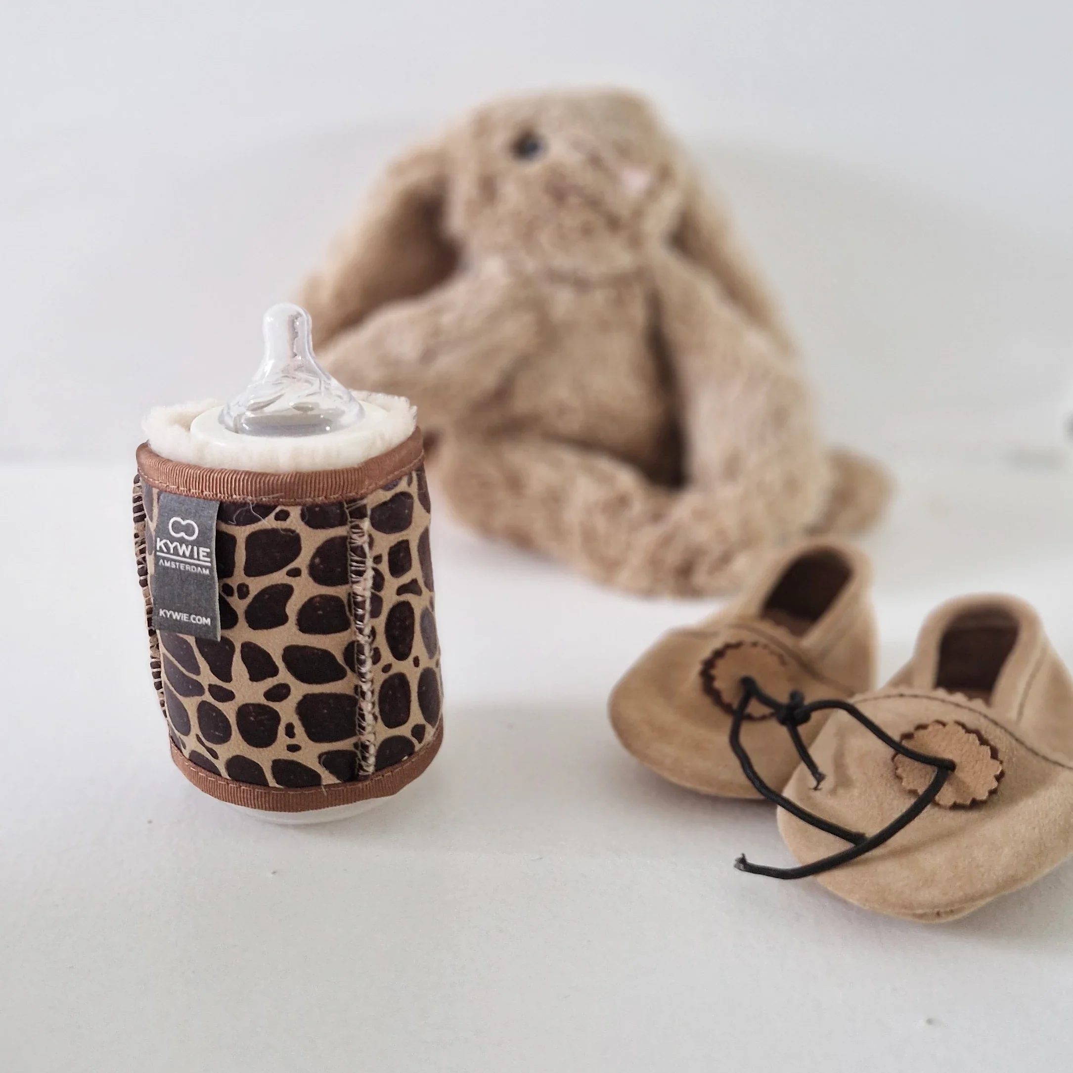 KYWIE Key Ring Giraffe print silk leather