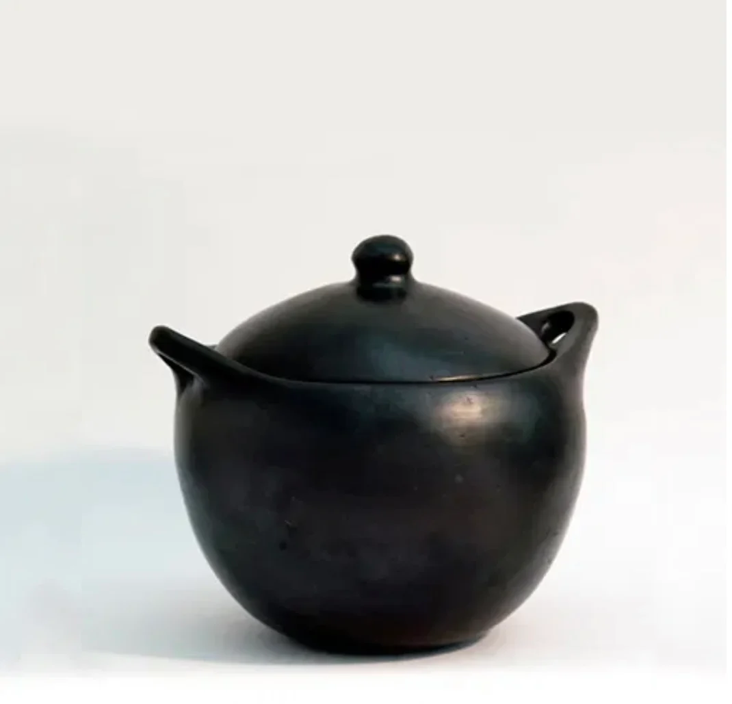 Blackpottery kookpot met deksel mt 4